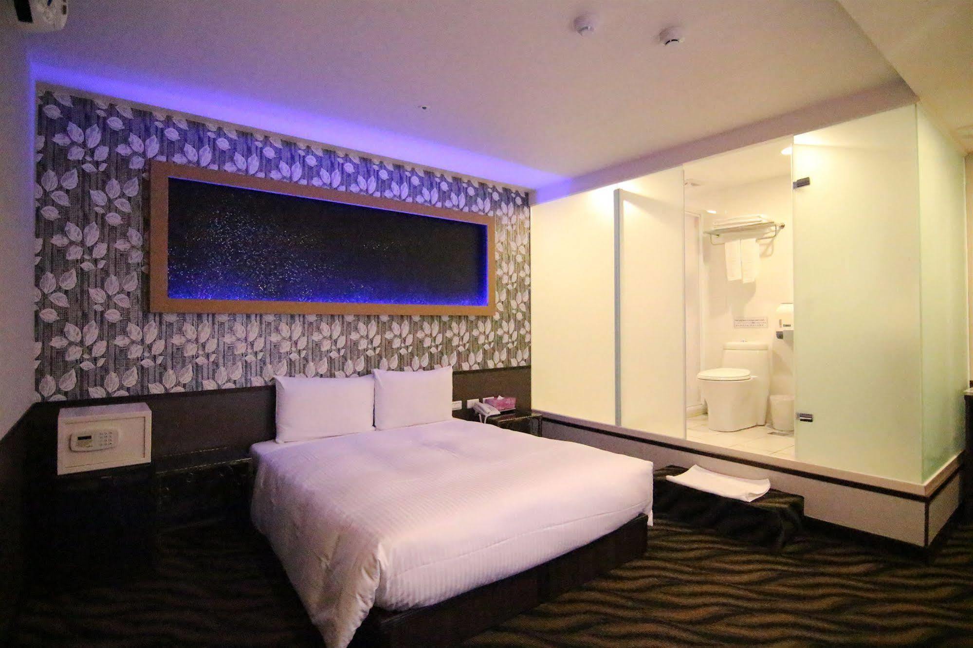 Starry Night Hotel Tajpej Buitenkant foto